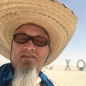 Meet your Posher, Bud